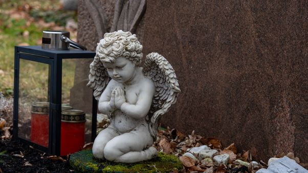 Angel statue