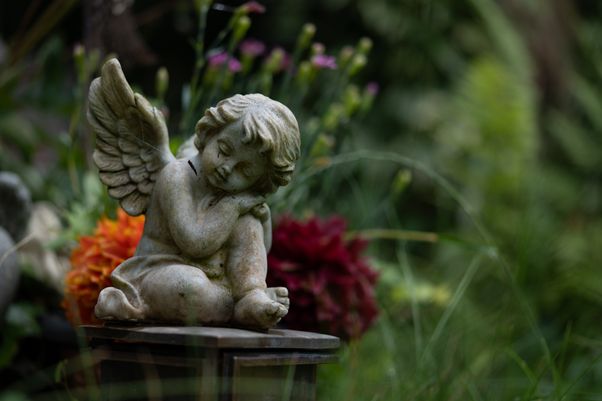 Angel statues