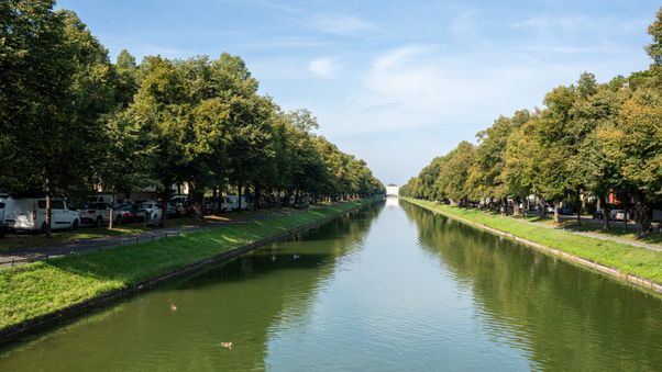 Cycling to the botanical garden