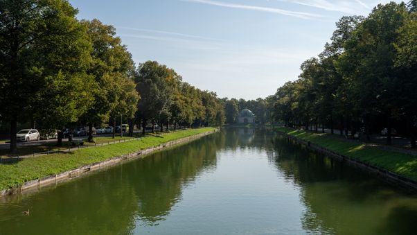 Cycling to the botanical garden