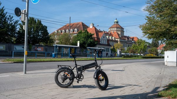 Cycling to the botanical garden